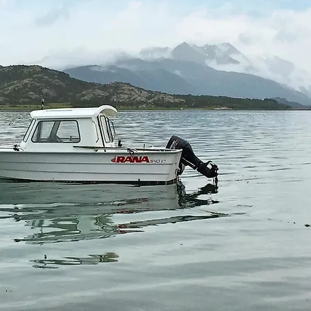 5 Person In Engavagen-by Traum